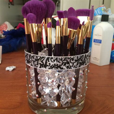 Results for make up brush holder 